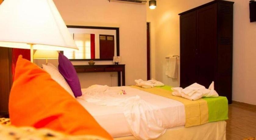 (5000 m²), 7 Schlafzimmer und 7 eigene Badezimmer in Yala Tissamaharama Exterior foto