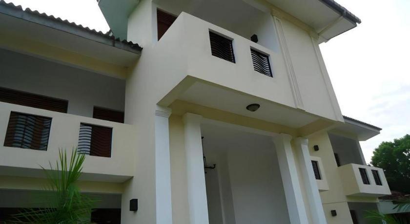(5000 m²), 7 Schlafzimmer und 7 eigene Badezimmer in Yala Tissamaharama Exterior foto