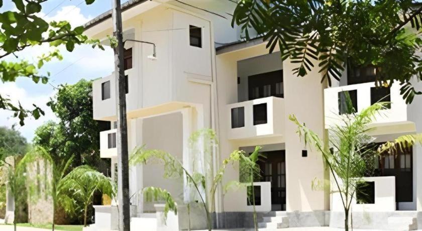 (5000 m²), 7 Schlafzimmer und 7 eigene Badezimmer in Yala Tissamaharama Exterior foto