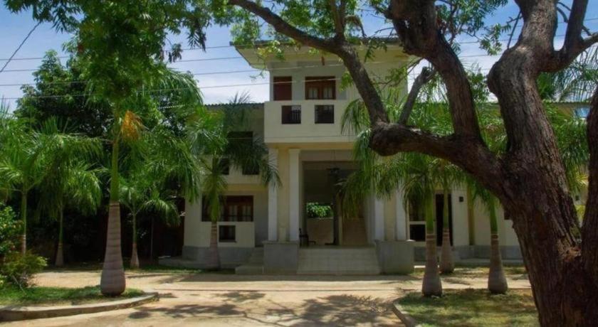 (5000 m²), 7 Schlafzimmer und 7 eigene Badezimmer in Yala Tissamaharama Exterior foto