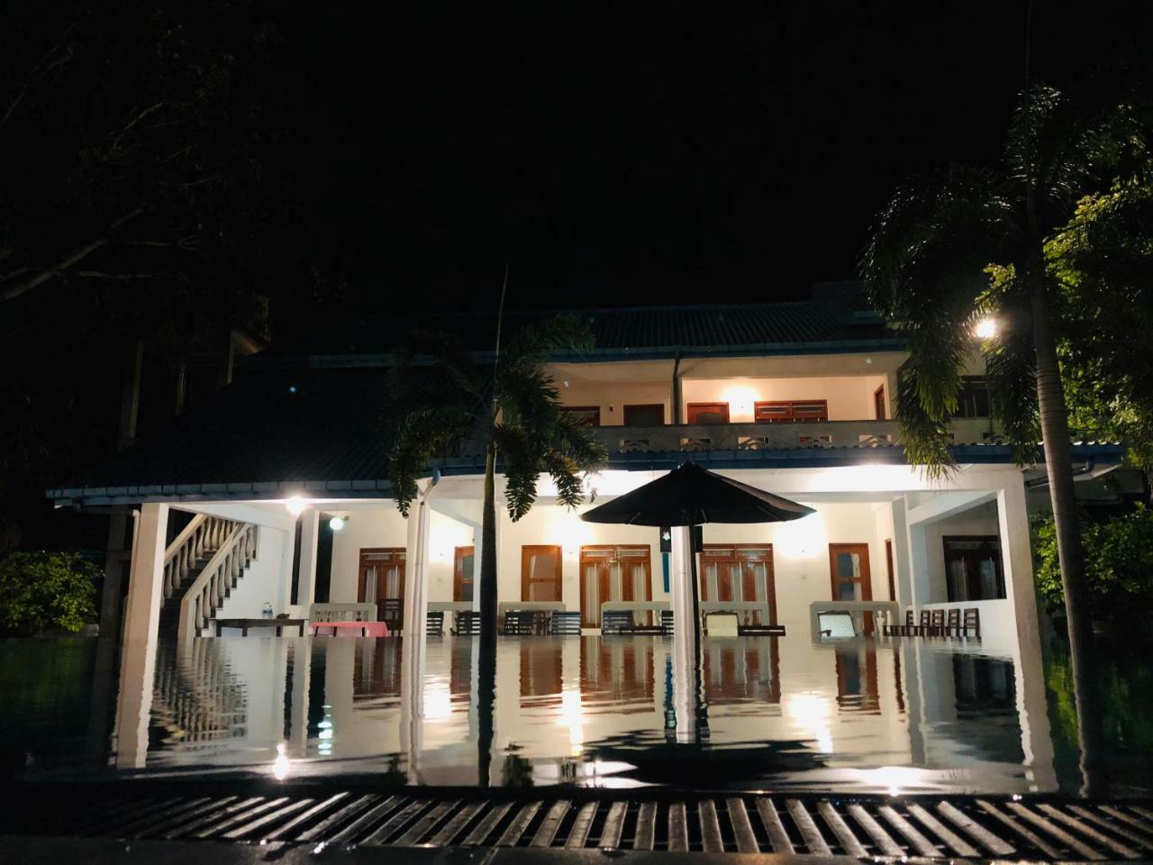 (5000 m²), 7 Schlafzimmer und 7 eigene Badezimmer in Yala Tissamaharama Exterior foto